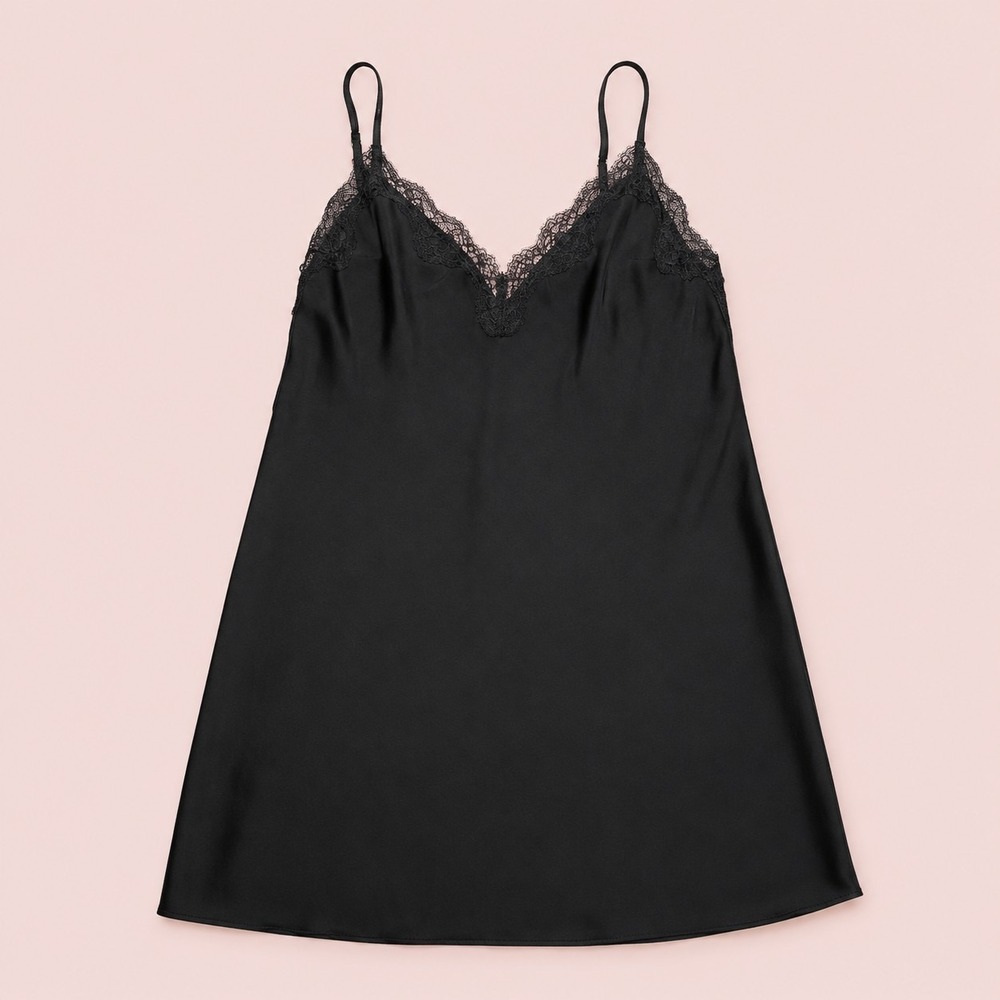 Victoria's Secret Black Satin & Lace Slip Women's Medium Chemise Nightgown Goth